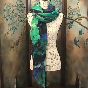 Lucky and Coco Scarf/Wrap in Large Floral Print